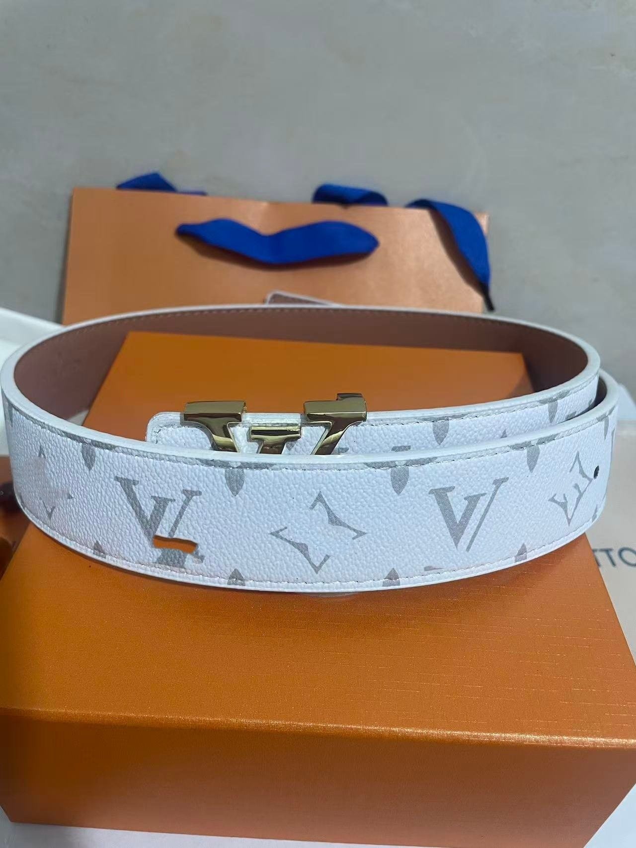Louis Vuitton Initiales Belt