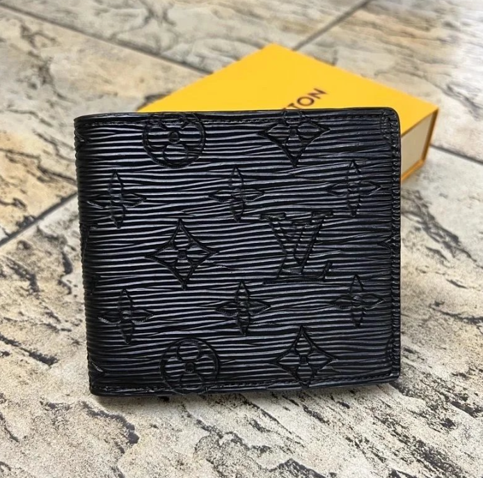 lv wallet