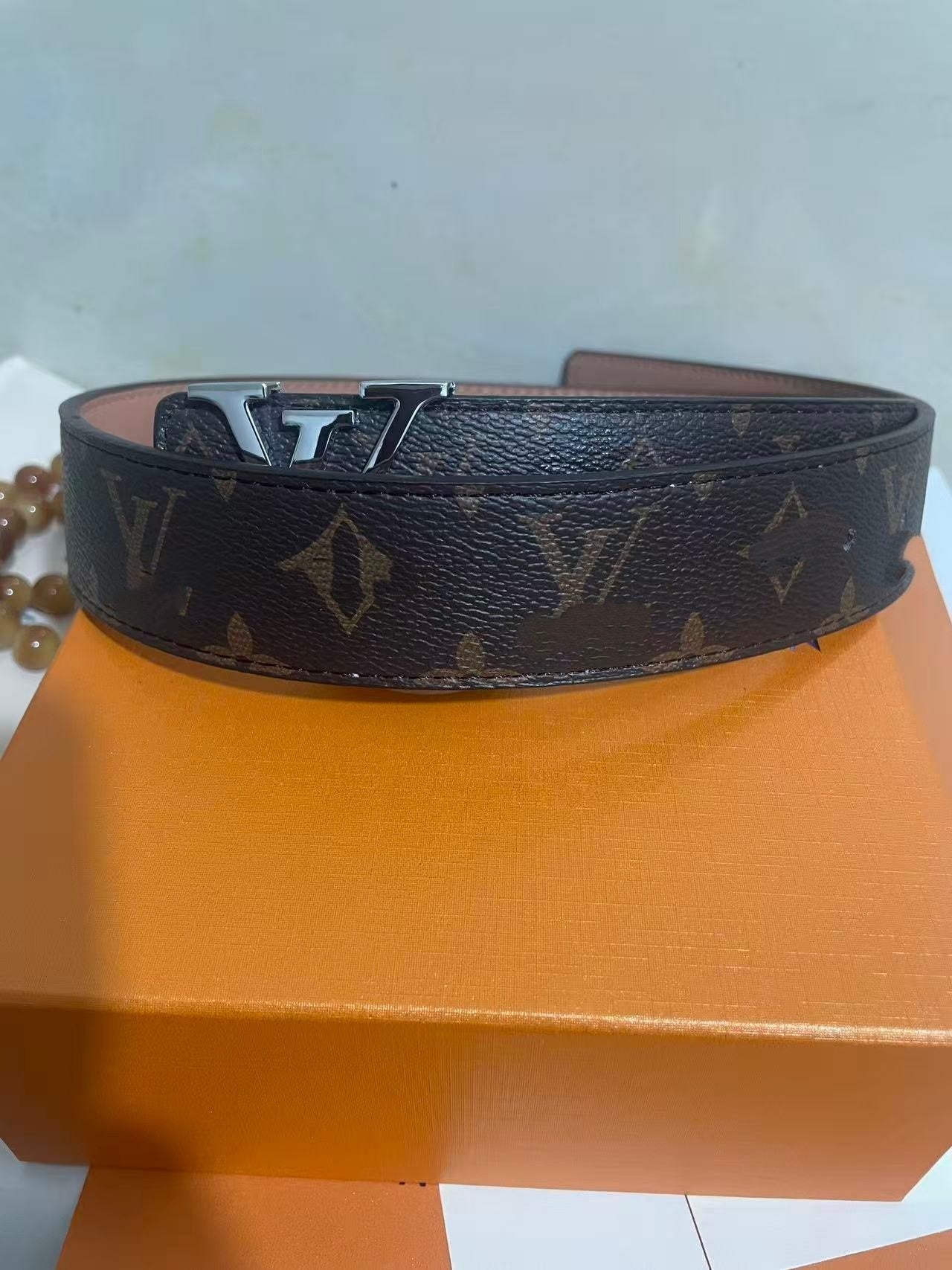Louis Vuitton Initiales Belt