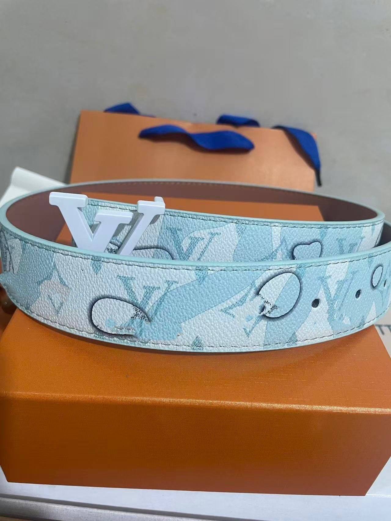 Louis Vuitton Initiales Belt